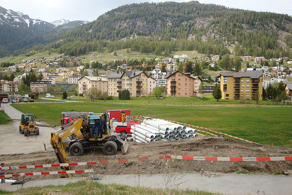 Confluenza di sistemi di drenaggio urbano fra Samedan e S-chanf