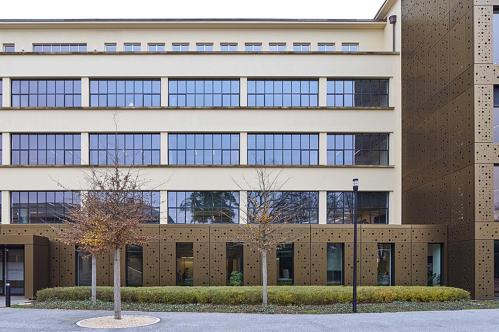 Heintz van Landewyck Tobacco Manufacturing