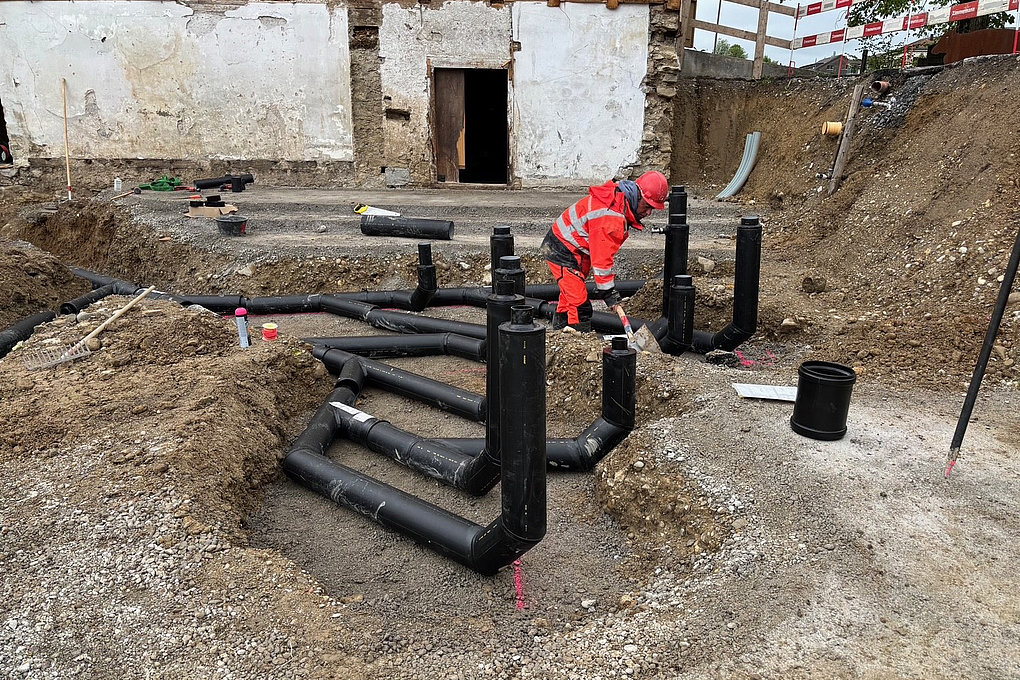 Double-wall pipe system in use: safe drainage in protection zones