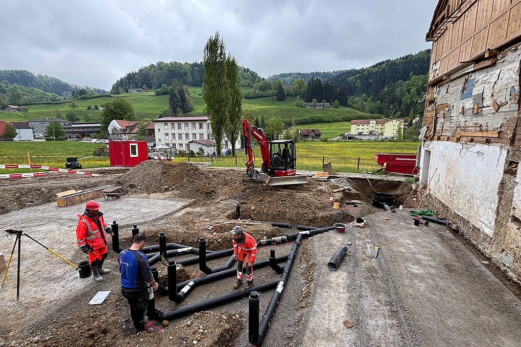 Double-wall pipe system in use: safe drainage in protection zones
