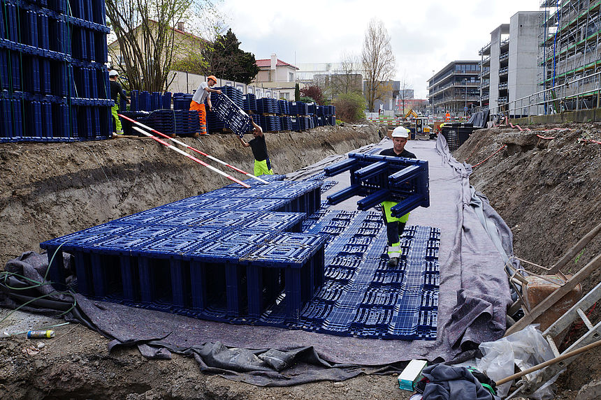 Leichter Einbau Regenwassersysttem Q-Bic Plus Leichter Einbau Regenwassersysttem Q-Bic Plus