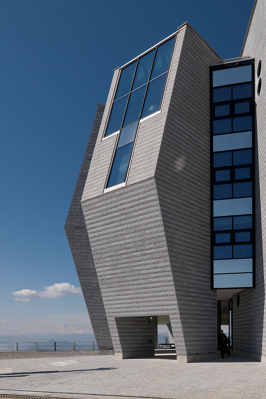 Der Monte Generoso blüht auf - Jansen AG Der Monte Generoso blüht auf - Jansen AG