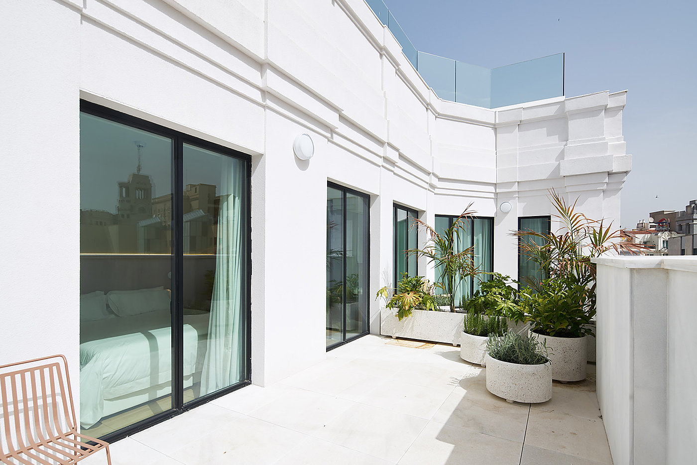 60 Balconies Iconic 60 Balconies Iconic